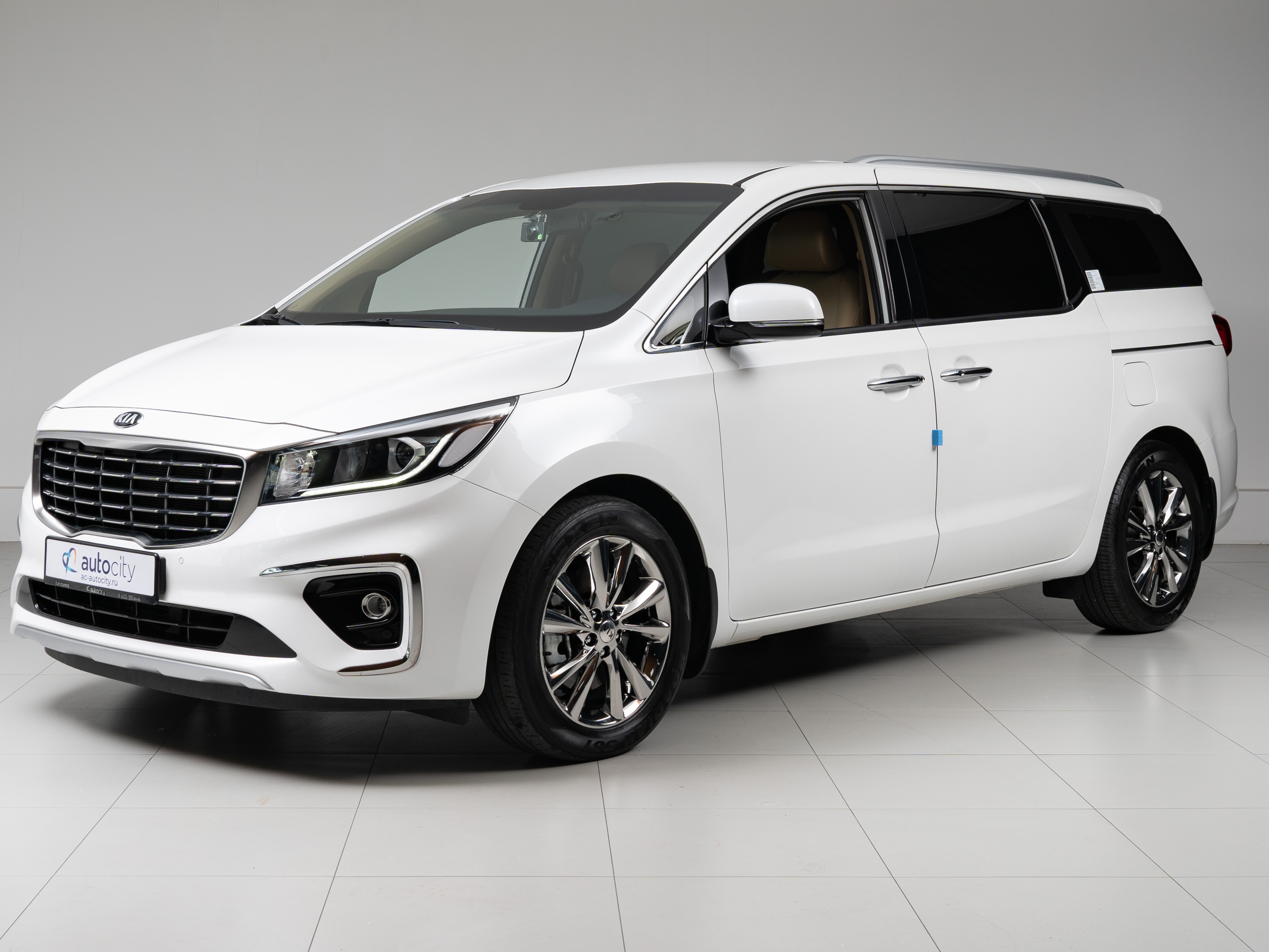 Kia Carnival, 2020