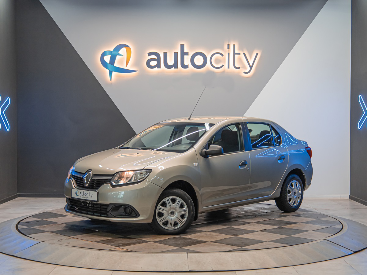 Авто Renault Logan 2018 с пробегом 98 122 км, Новосибирск