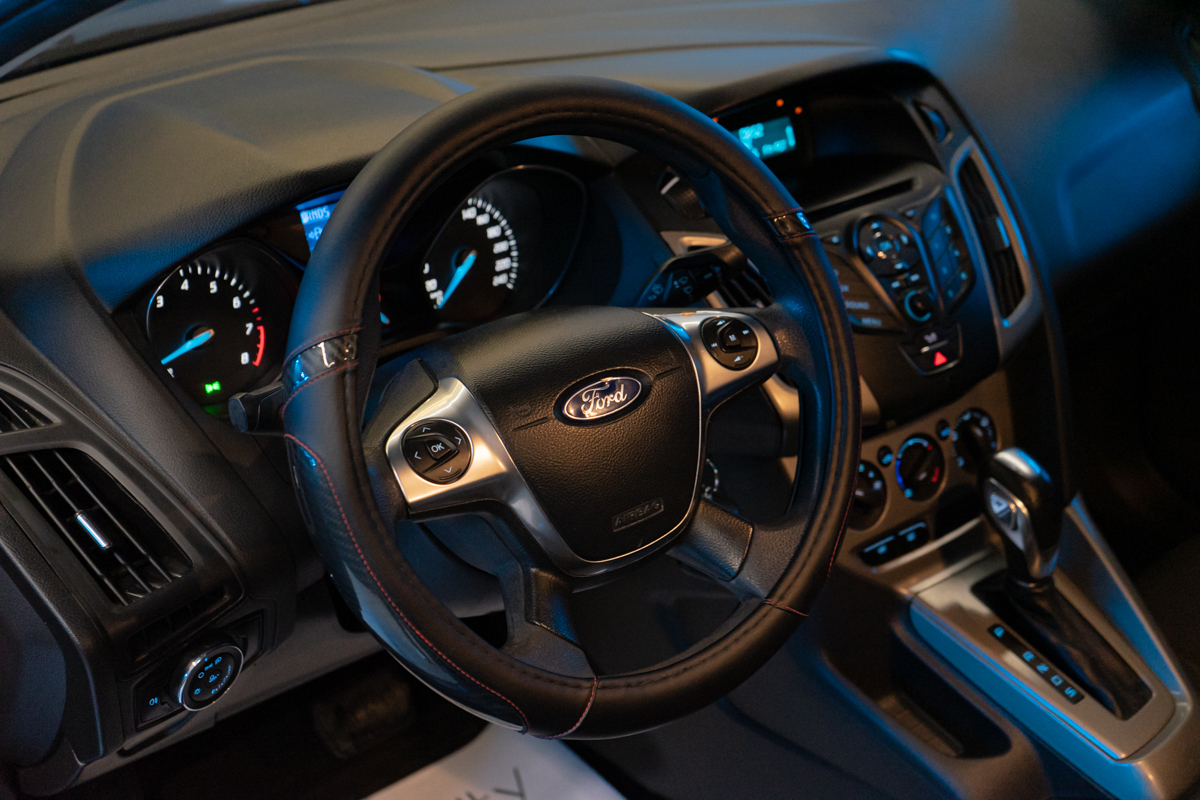 Ford Focus 2014, (Темно-Серый) с пробегом 123 199 км 