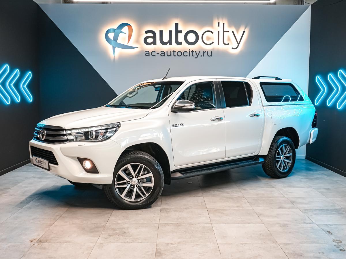 Toyota Hilux, 2016
