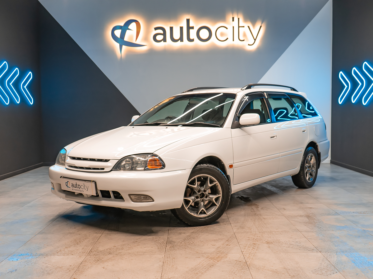 Авто Toyota CALDINA 2002 с пробегом 325 000 км, Новосибирск
