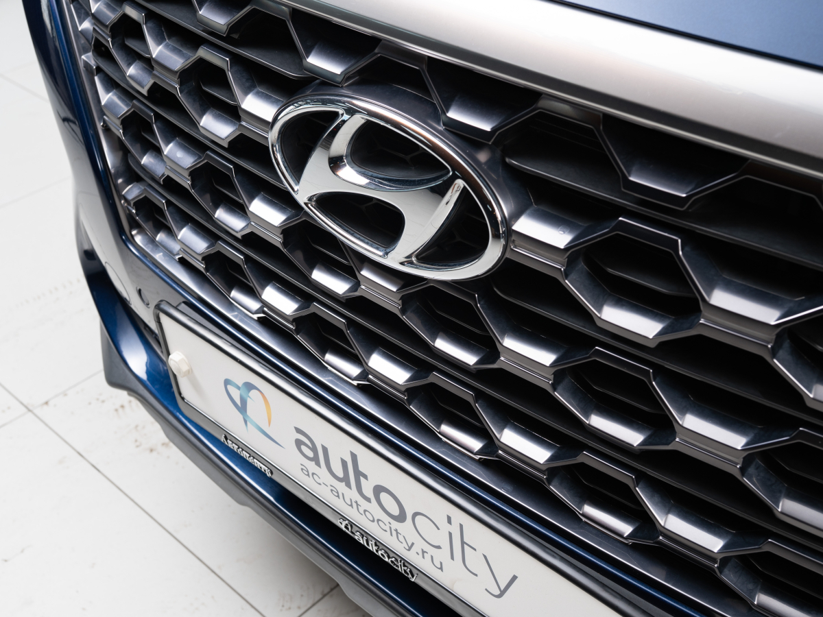 Hyundai SANTA_FE 2019, (Синий ) с пробегом 82 000 км во Владивостоке