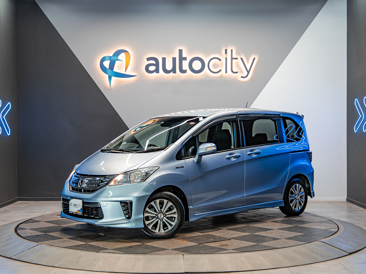 Авто Honda Freed 2012 с пробегом 191 962 км, Новосибирск