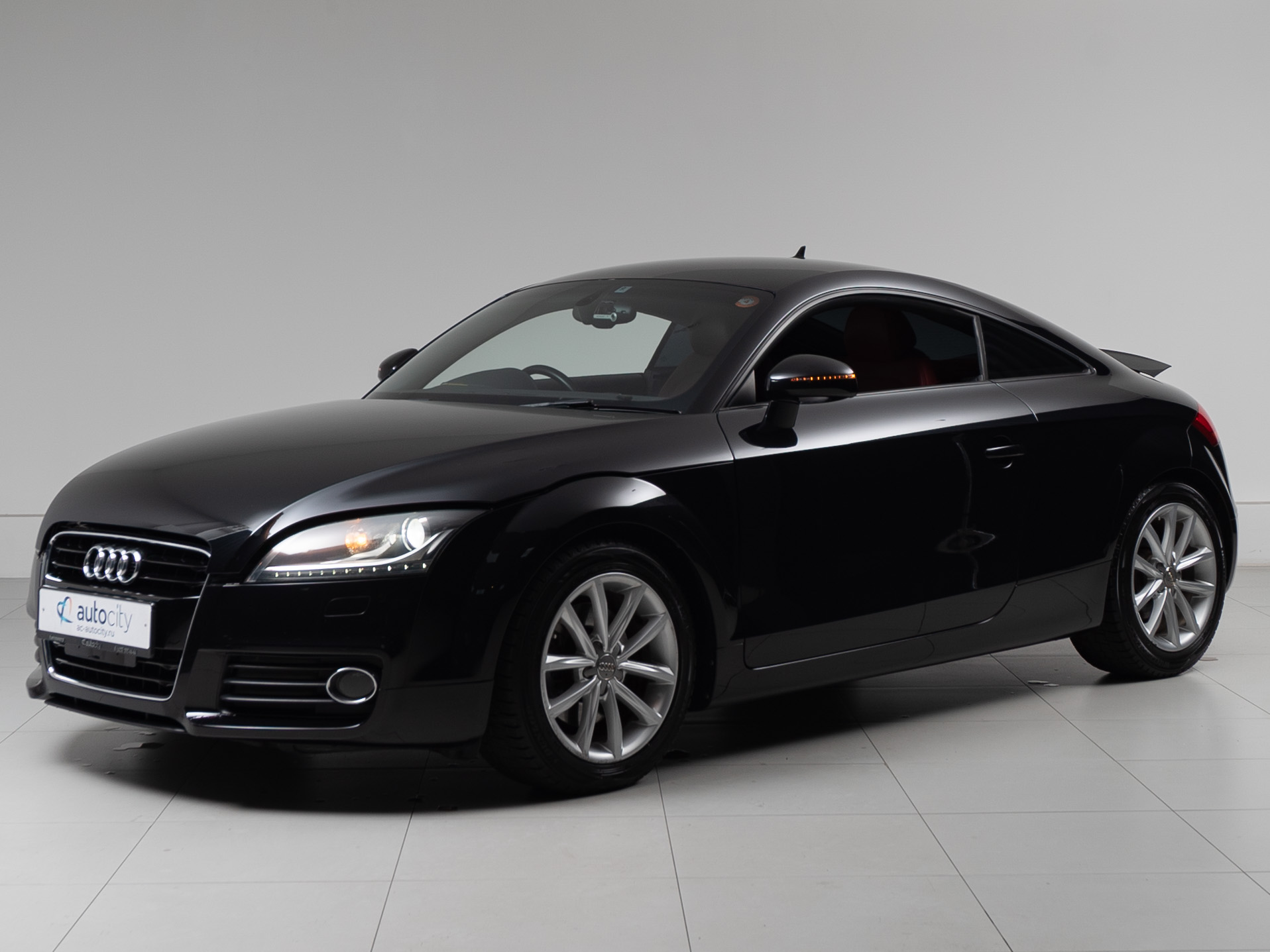 Авто Audi TT 2012 с пробегом 125 000 км, Владивосток