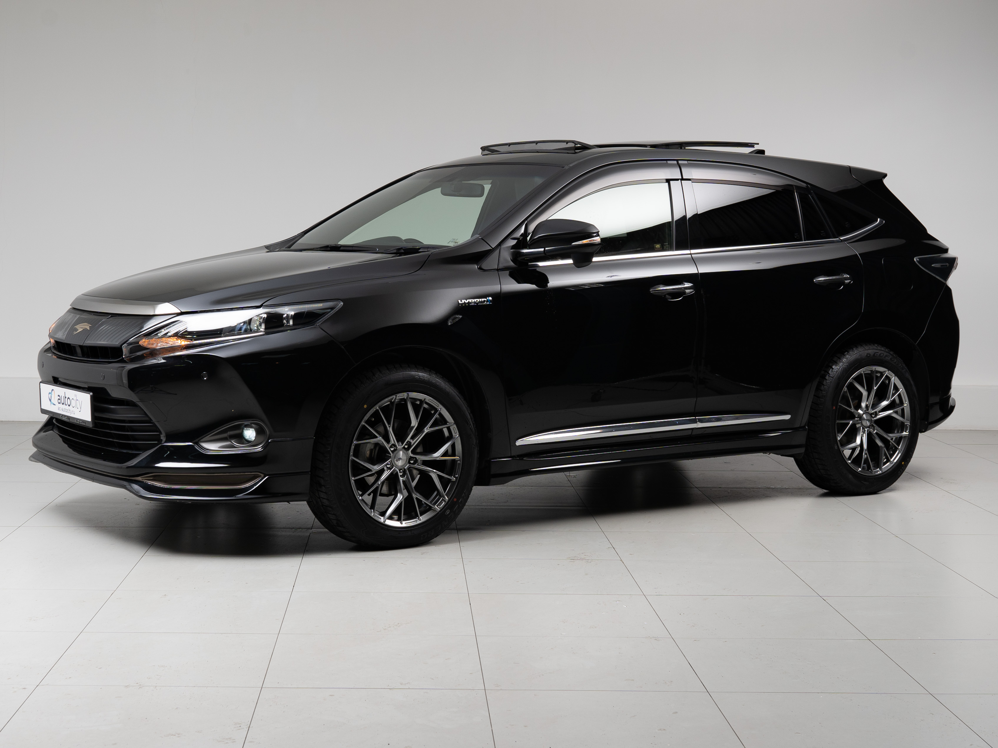 Авто Toyota Harrier 2014 с пробегом 218 000 км, Владивосток
