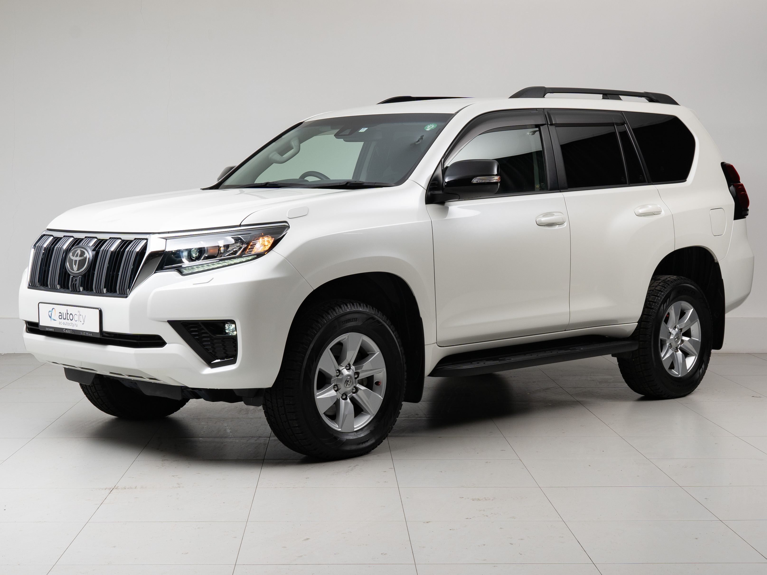Авто Toyota LAND_CRUISER_PRADO 2020 с пробегом 34 000 км, Владивосток