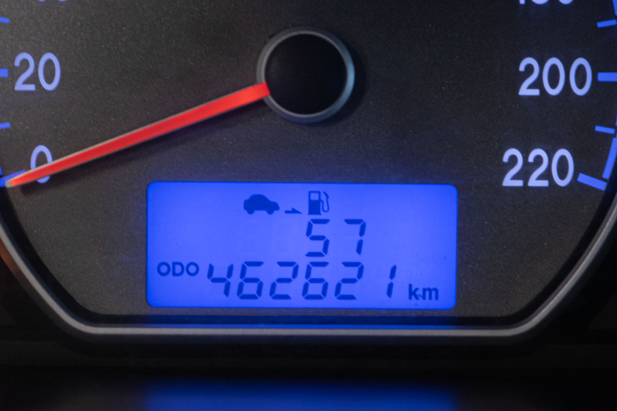 Hyundai Elantra 2008, (Черный) с пробегом 462 621 км в Новосибирске