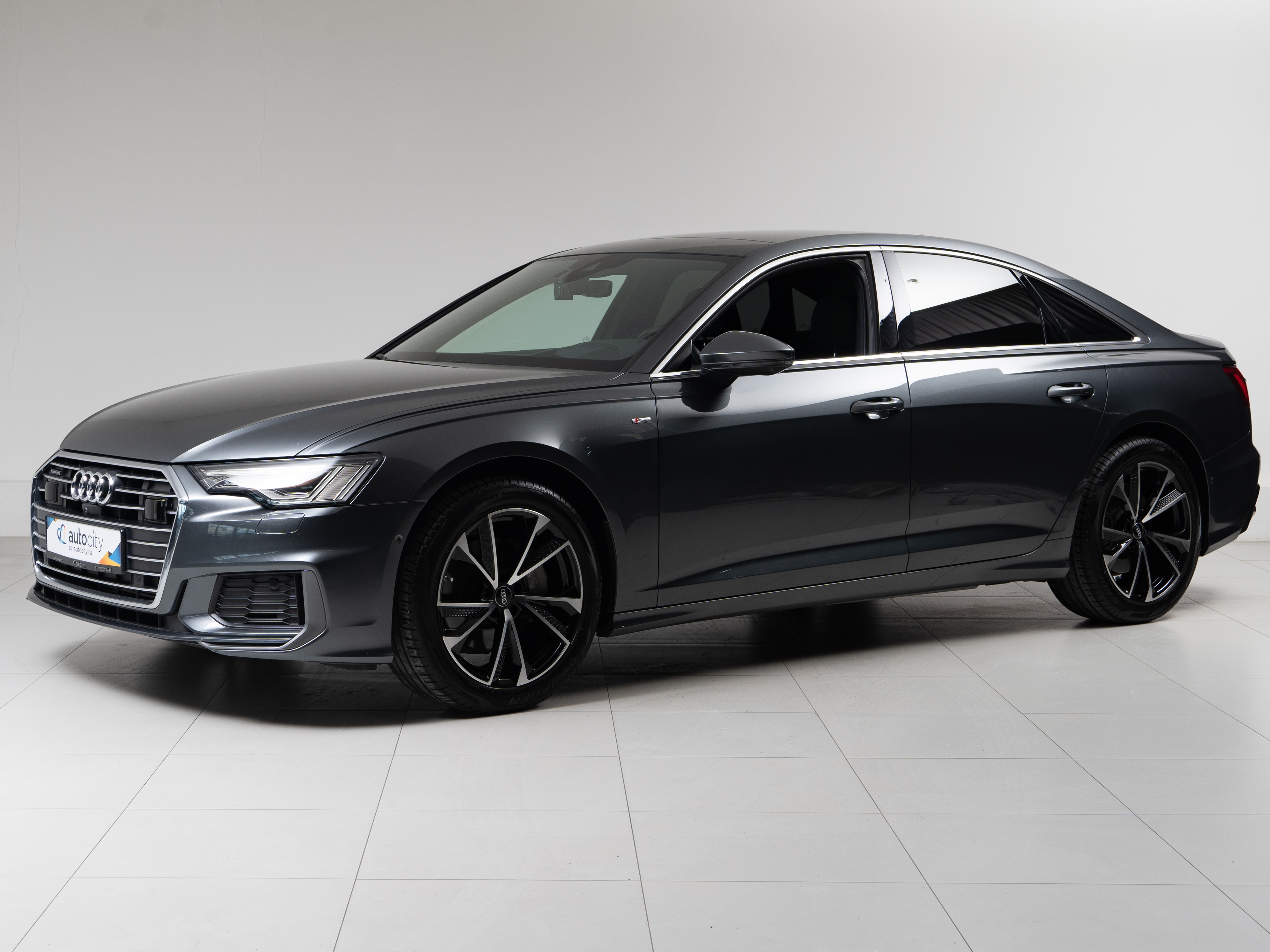 Авто Audi A6 2019 с пробегом 68 070 км, Владивосток