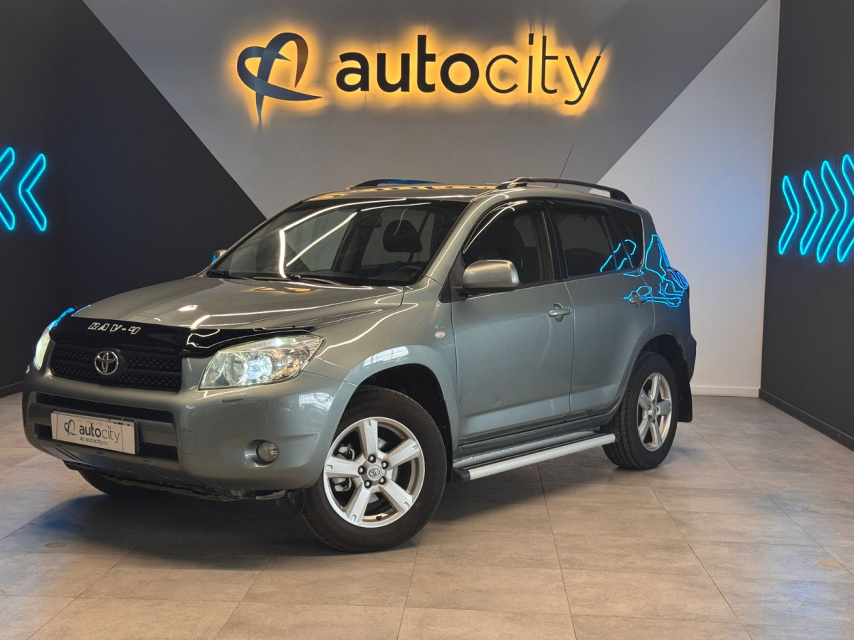 Авто Toyota RAV_4 2006 с пробегом 262 006 км, Новосибирск